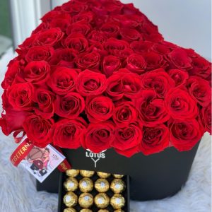 Caja Corazón con ferreros