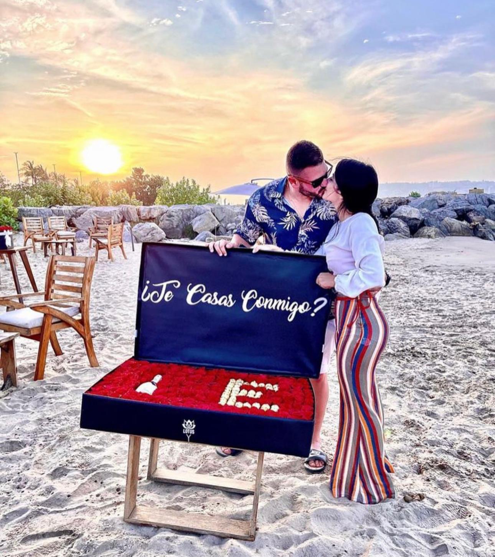 Caja premium 200 Rosas