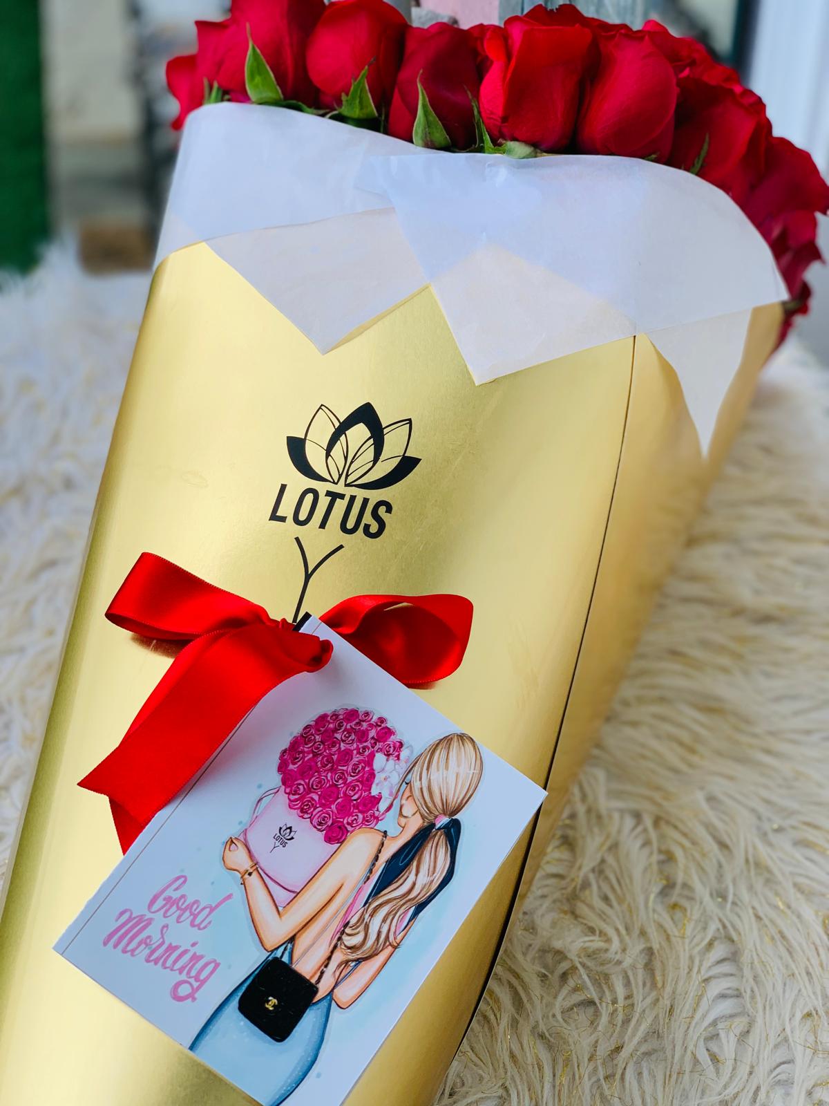 Cono de 50 rosas - Imagen 4